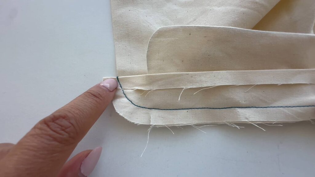 tuto couture -comment coudre un col