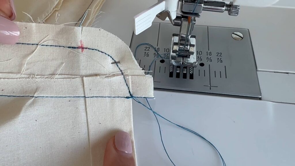 tuto couture -comment coudre un col